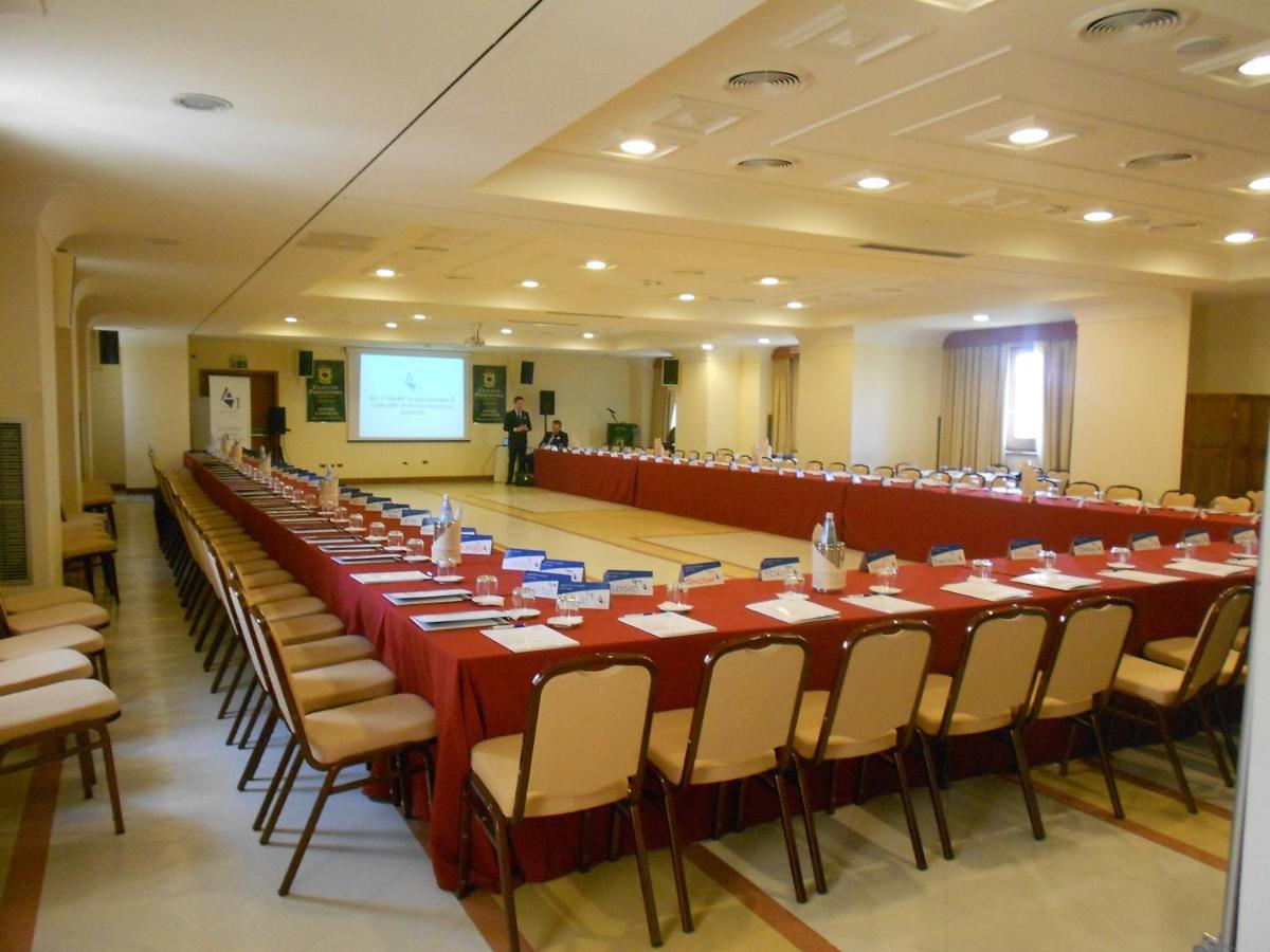 Uliveto Principessa Resort Cittanova  Exterior foto